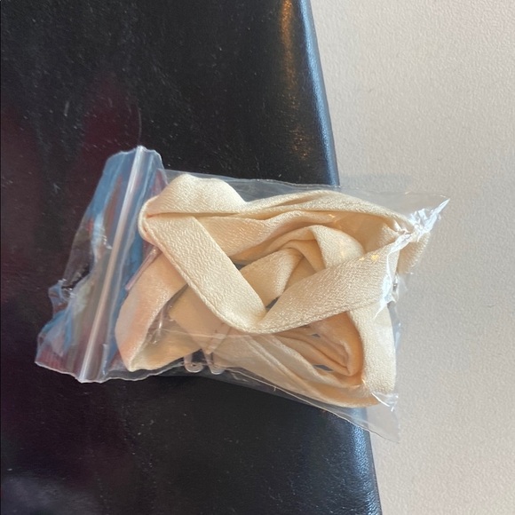 Dress the Population Tara off the shoulder dress size L - Picture 14 of 16